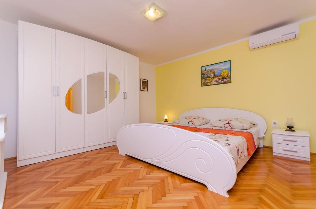 Apartments Maslina Trogir Exterior photo